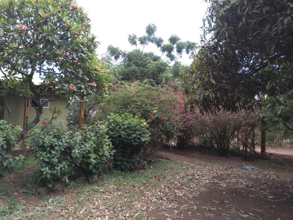 Hare O Ahani Hanga Roa Exterior photo