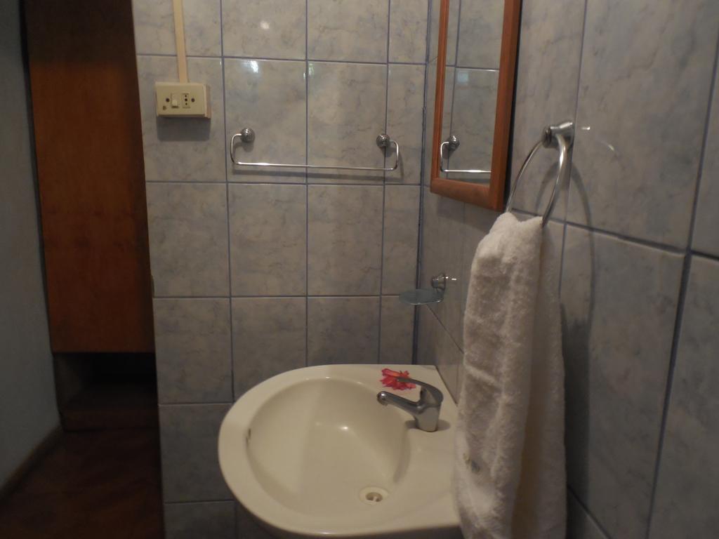 Hare O Ahani Hanga Roa Room photo